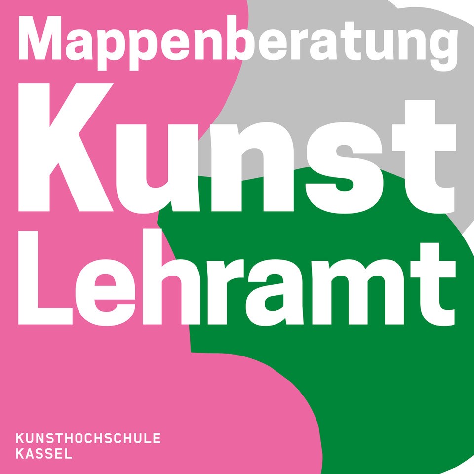 Weißer Schriftzug Mappenberatung Kusnt Lehramt auf rosanem, grünem und grauen Hintergrund